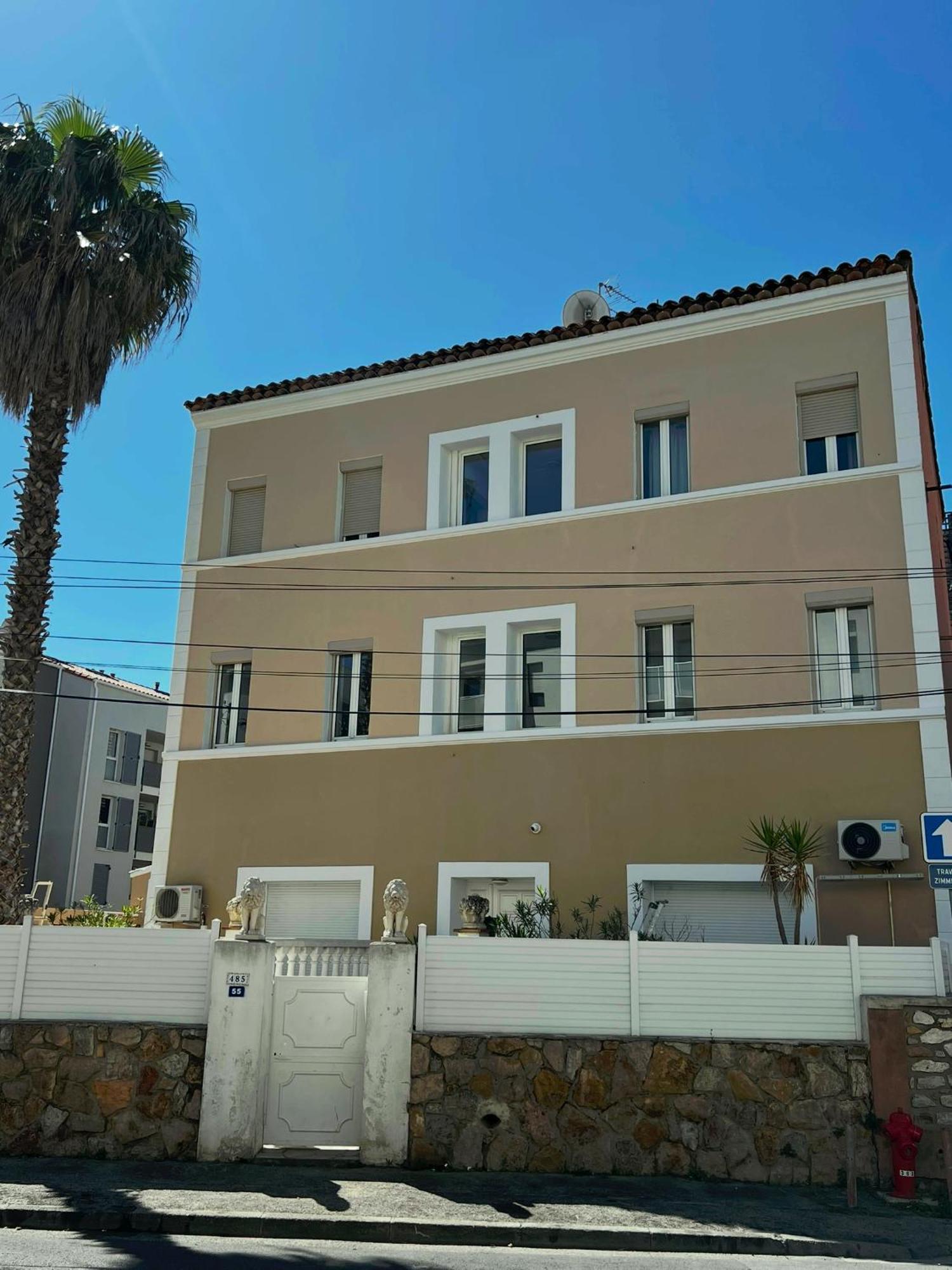 Residence Enzo Paradise Ла-Сейн-сюр-Мер Экстерьер фото